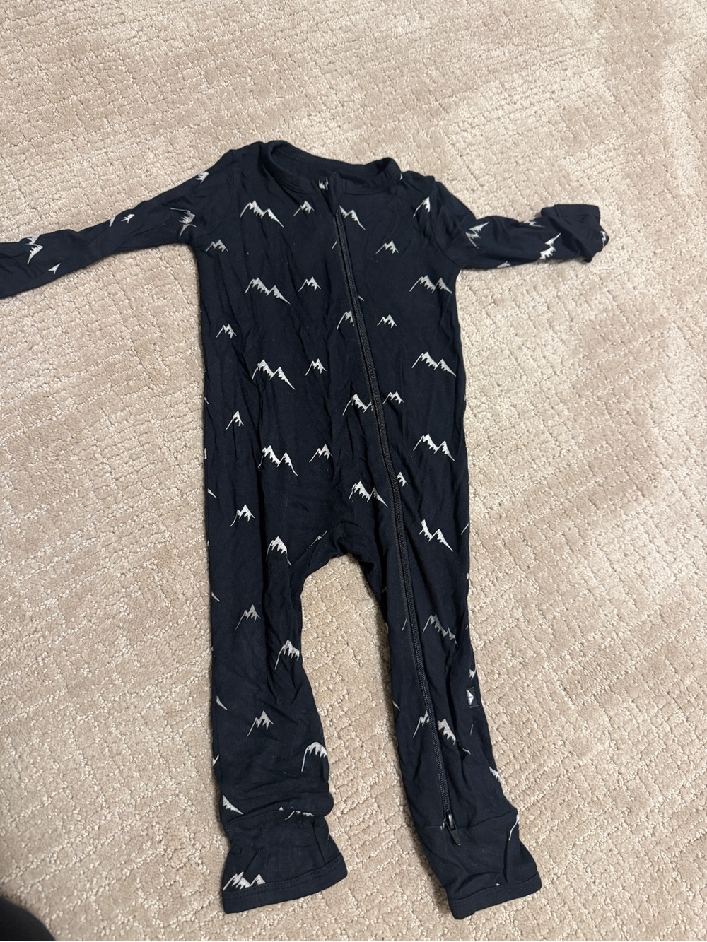 Kyte BABY Navy Mountain-Print Zip Footie